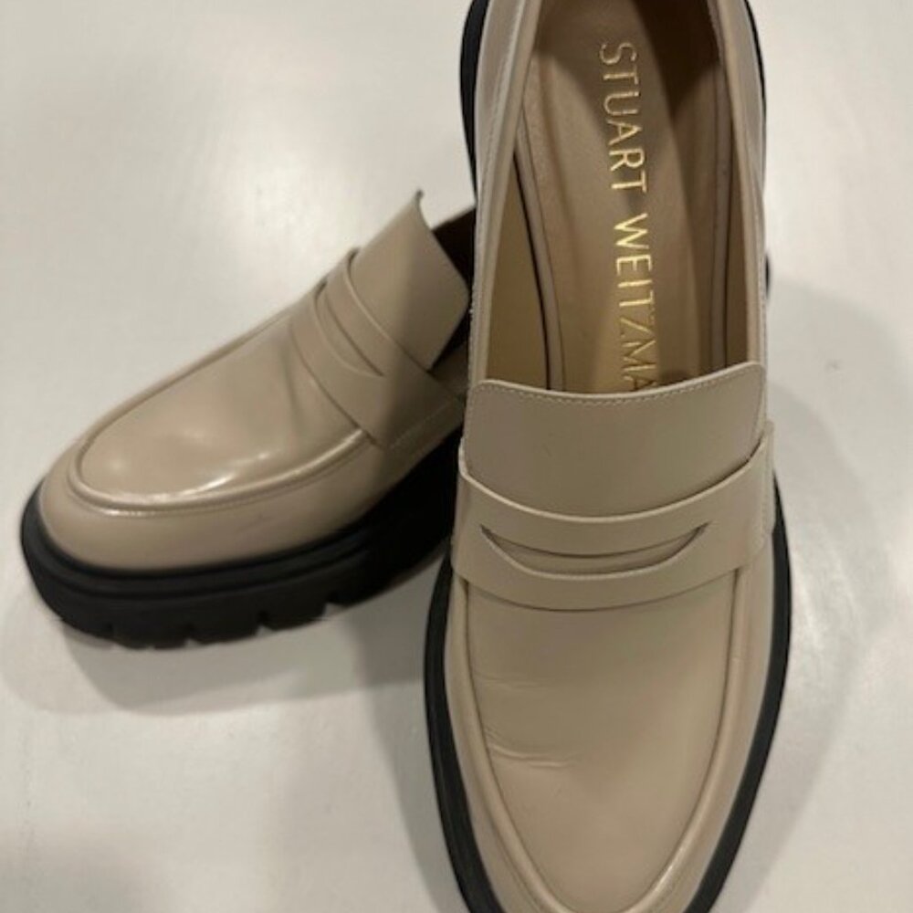 STUART WEITZMAN  Soho Platformed Lug Sole Size 8.5